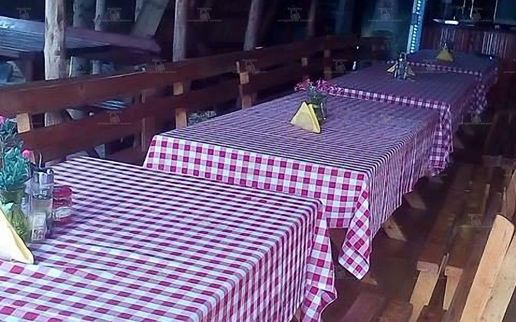Camping Robinson Country Club Oradea Eksteriør bilde