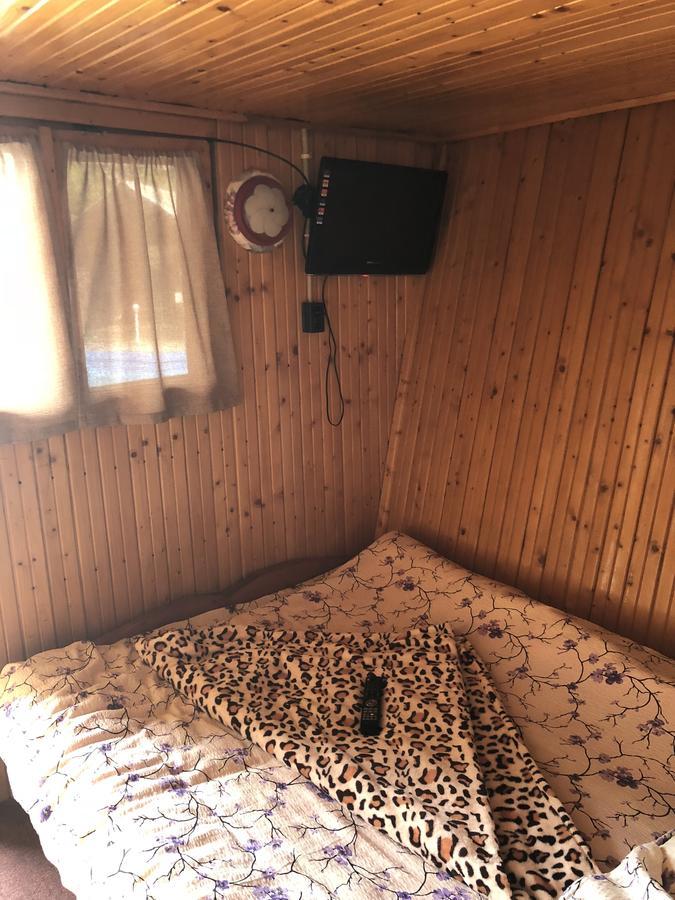 Camping Robinson Country Club Oradea Eksteriør bilde