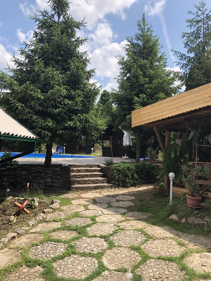 Camping Robinson Country Club Oradea Eksteriør bilde