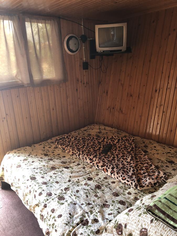 Camping Robinson Country Club Oradea Eksteriør bilde