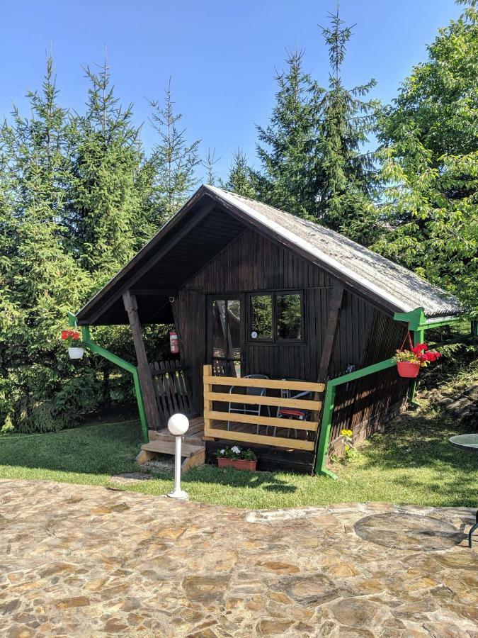 Camping Robinson Country Club Oradea Eksteriør bilde